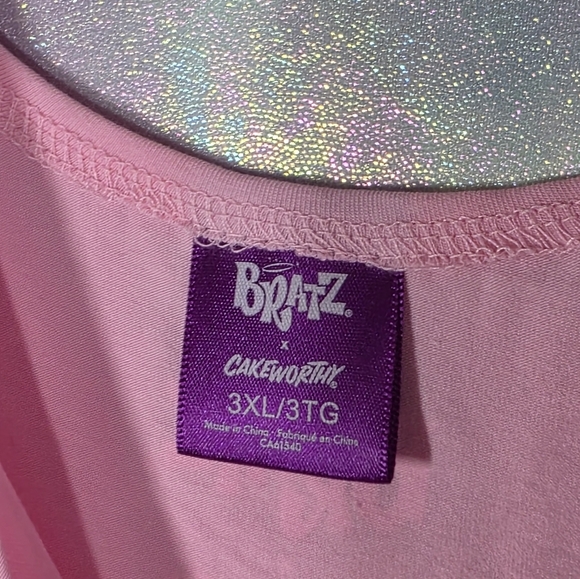 Cakeworthy x Bratz Pink So Busy Crop Tank Top Size 3XL - Picture 4 of 8